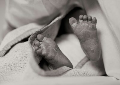 A baby's feet.